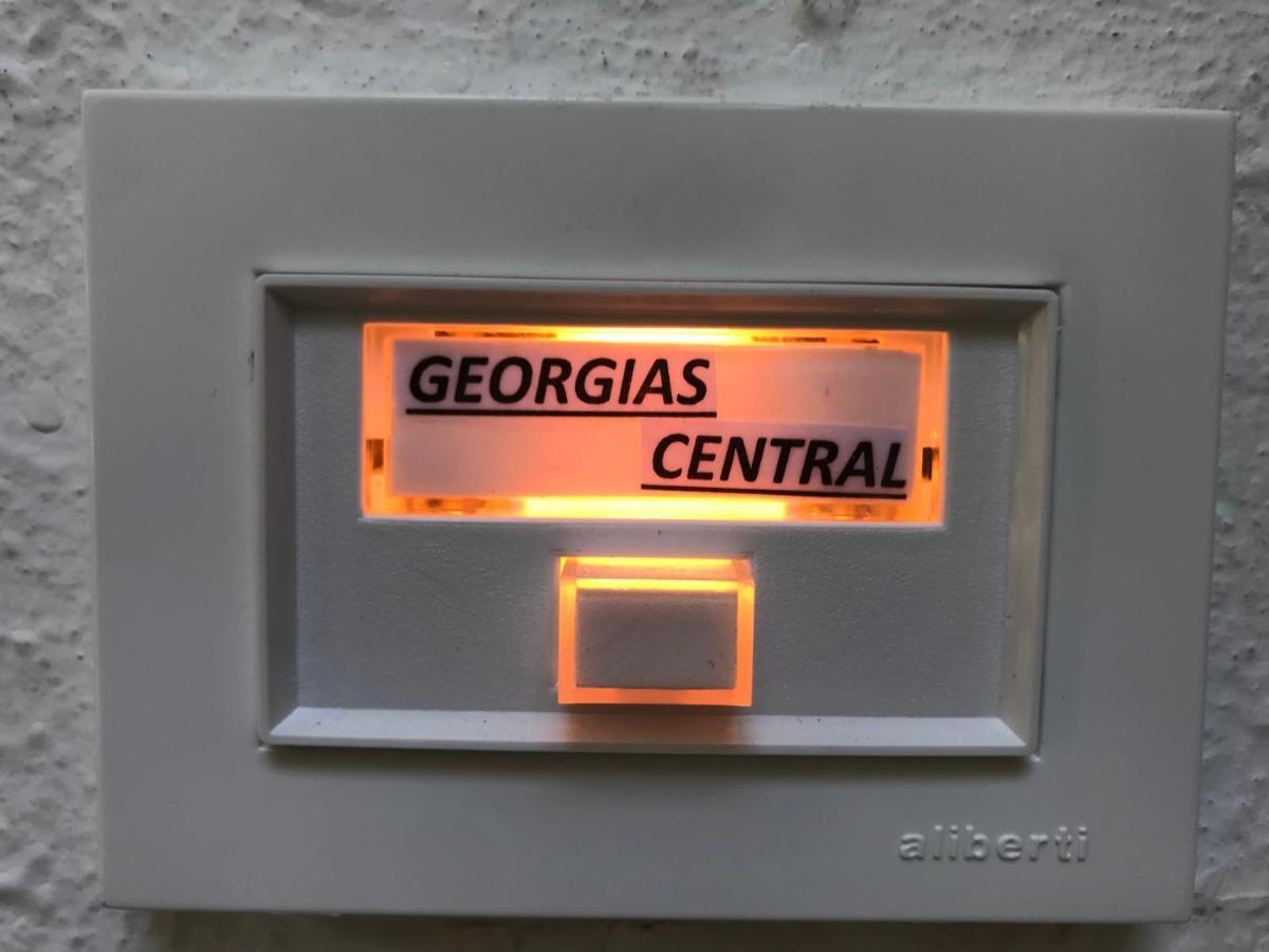 Georgias Central Chania  Exterior photo